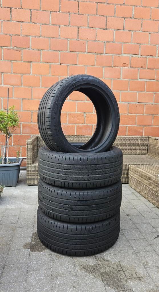 Continental EcoContact 6Q - 235/45 R19 - 4 zomerbanden - 5mm, Gebruikt, 235 mm, Band(en), Personenwagen