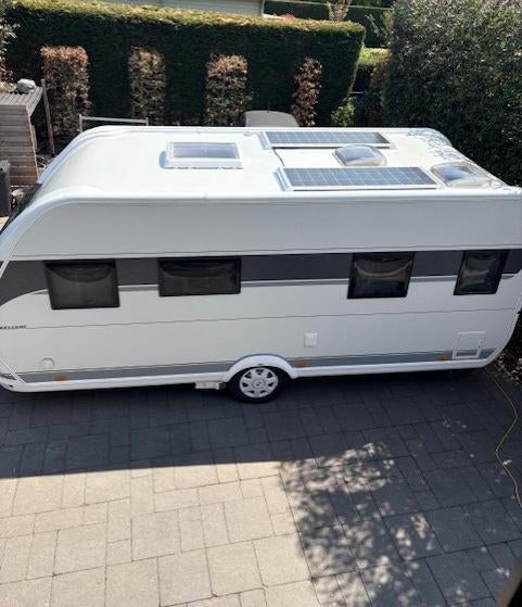 Hobby Excellent WFB495 van 2025, Vast bed, Ringverwarming, Rondzit, Hobby