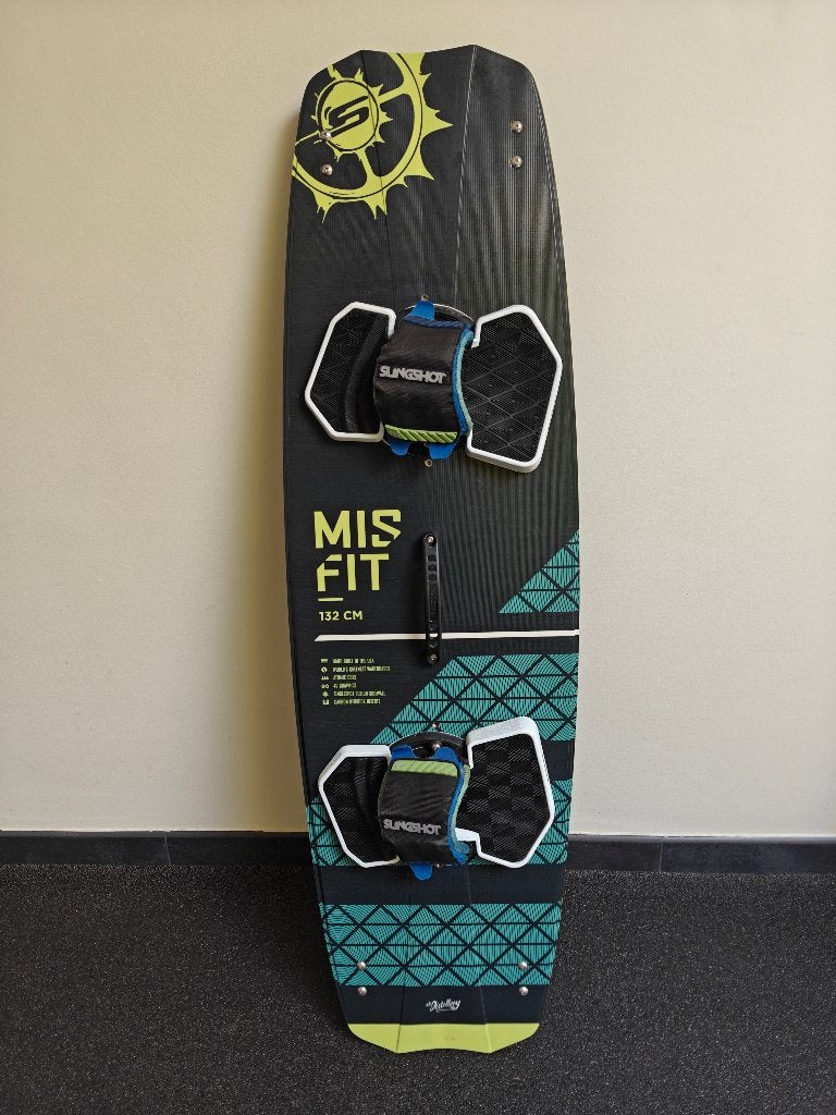 Kiteboard - Slingshot MISFIT 132x40, Twintip, Ophalen of Verzenden, Gebruikt, Kiteboard
