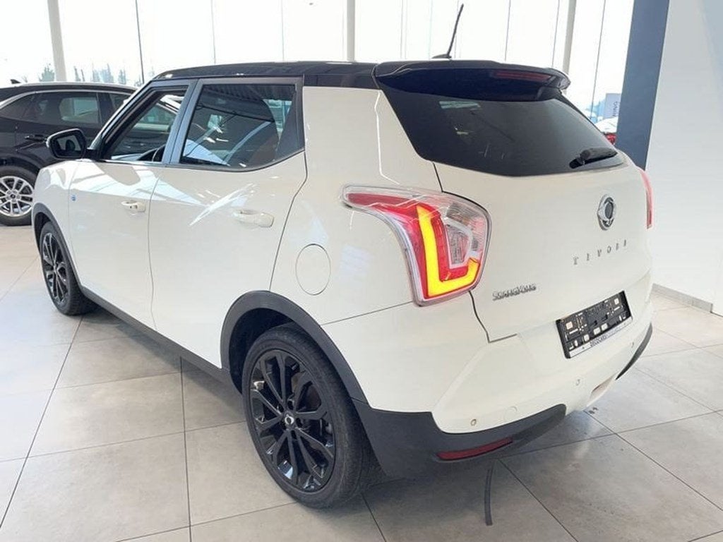 SsangYong Tivoli, 116 pk, USB, Tivoli, Zilver of Grijs