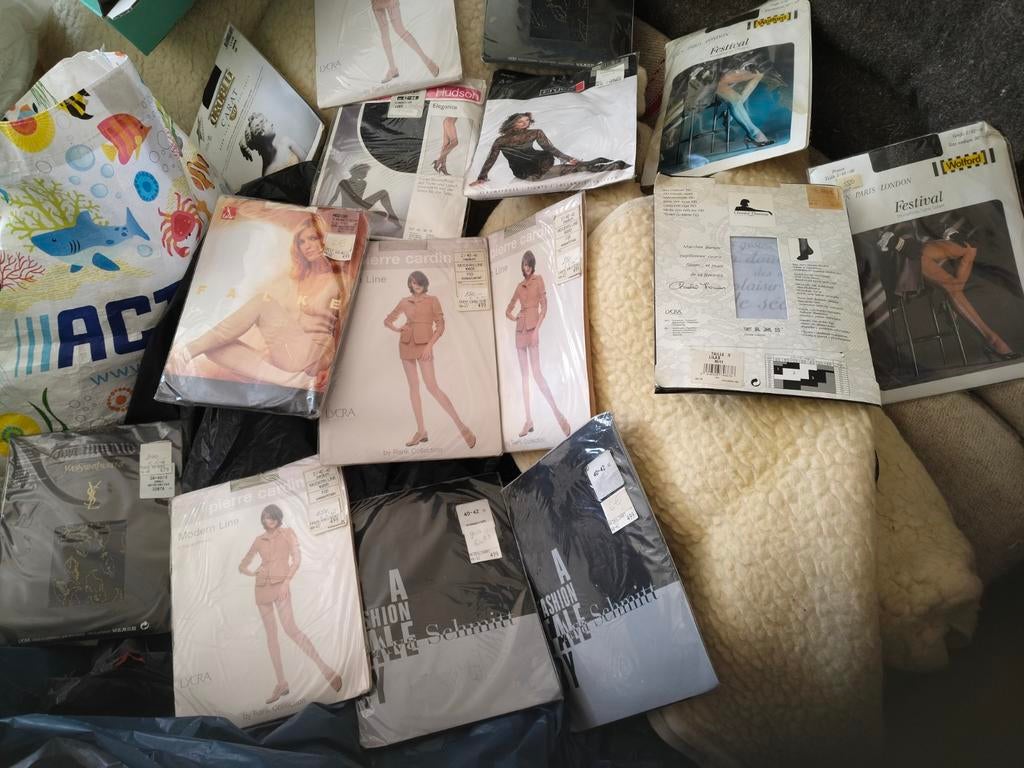 15paar speciale panty's, Vêtements | Femmes, Leggings, Collants & Bodies, Enlèvement, Panty