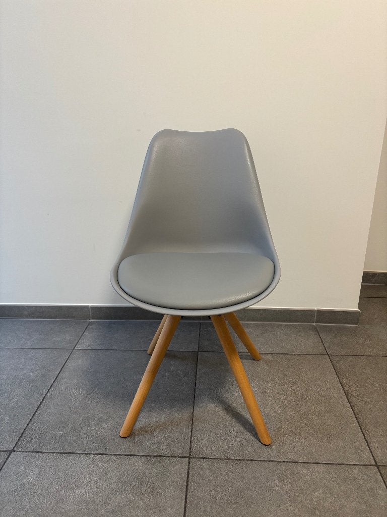 6 design stoelen grijs+hout, Zo goed als nieuw, Vijf, Zes of meer stoelen, Ophalen, Hout