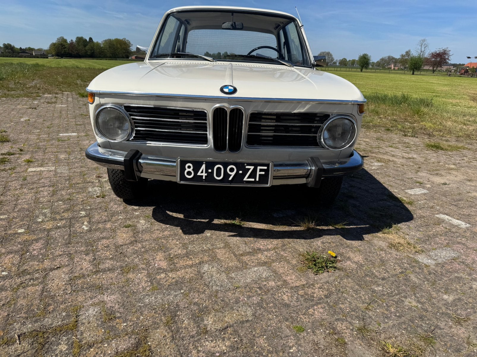 Te koop zeer mooie orginele 2002 automaat, Automaat, 1998 cc, Wit, Particulier