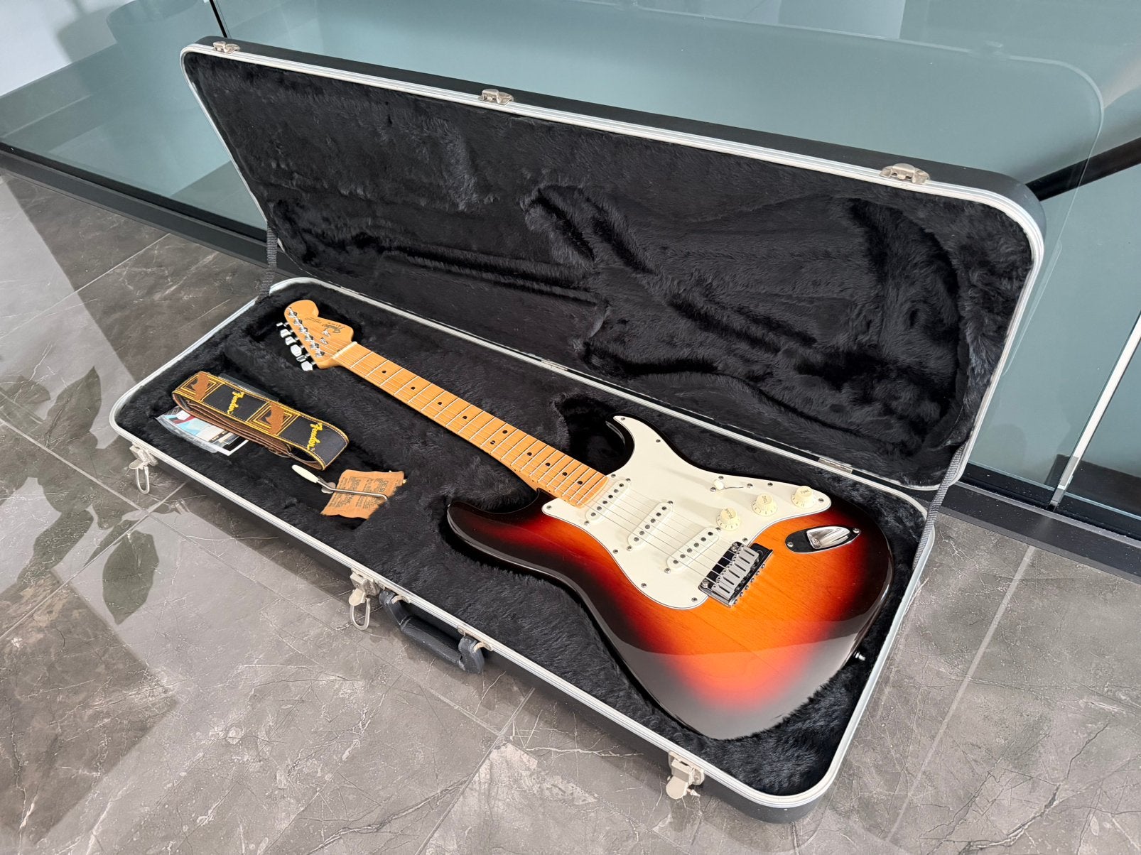 Fender stratocaster USA 1988 + originele koffer, Muziek en Instrumenten, Ophalen, Zo goed als nieuw, Solid body, Fender