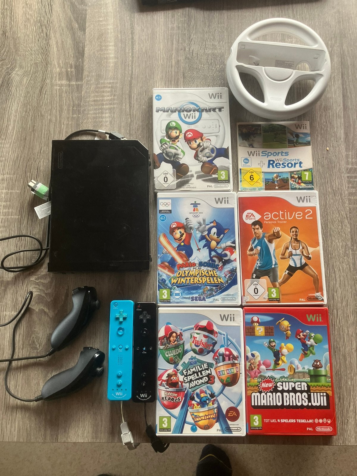 Wii spelconsole, Games en Spelcomputers, Ophalen, Zo goed als nieuw