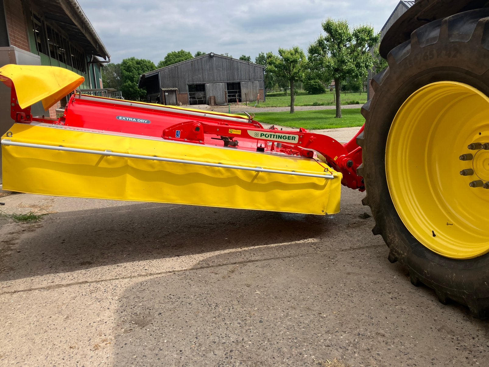Pottinger maaier, Ophalen