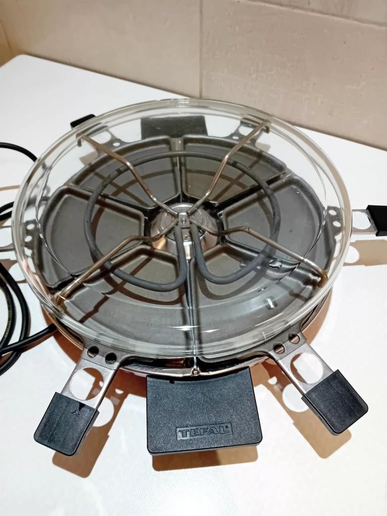 Appareil a raclette