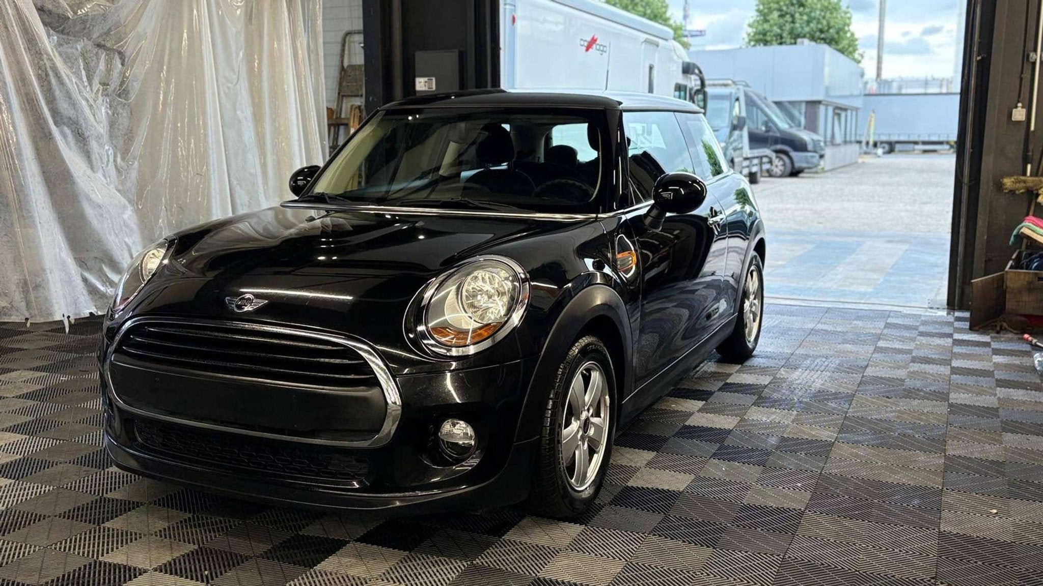Mini One D 1.5 diesel manueel 94239km eur6 3deurs, Auto's, Mini, 4 zetels, Gebruikt, 95 pk, Zwart