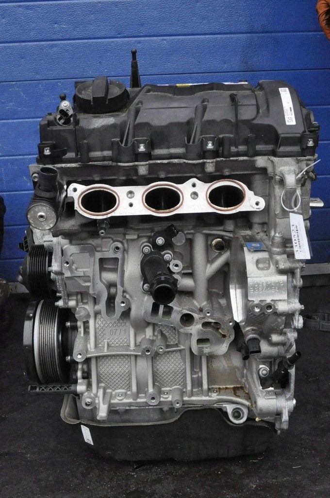 Moteur B38A15A Nu MINI MINI, Autos : Pièces & Accessoires, Envoi, Utilisé, Skoda