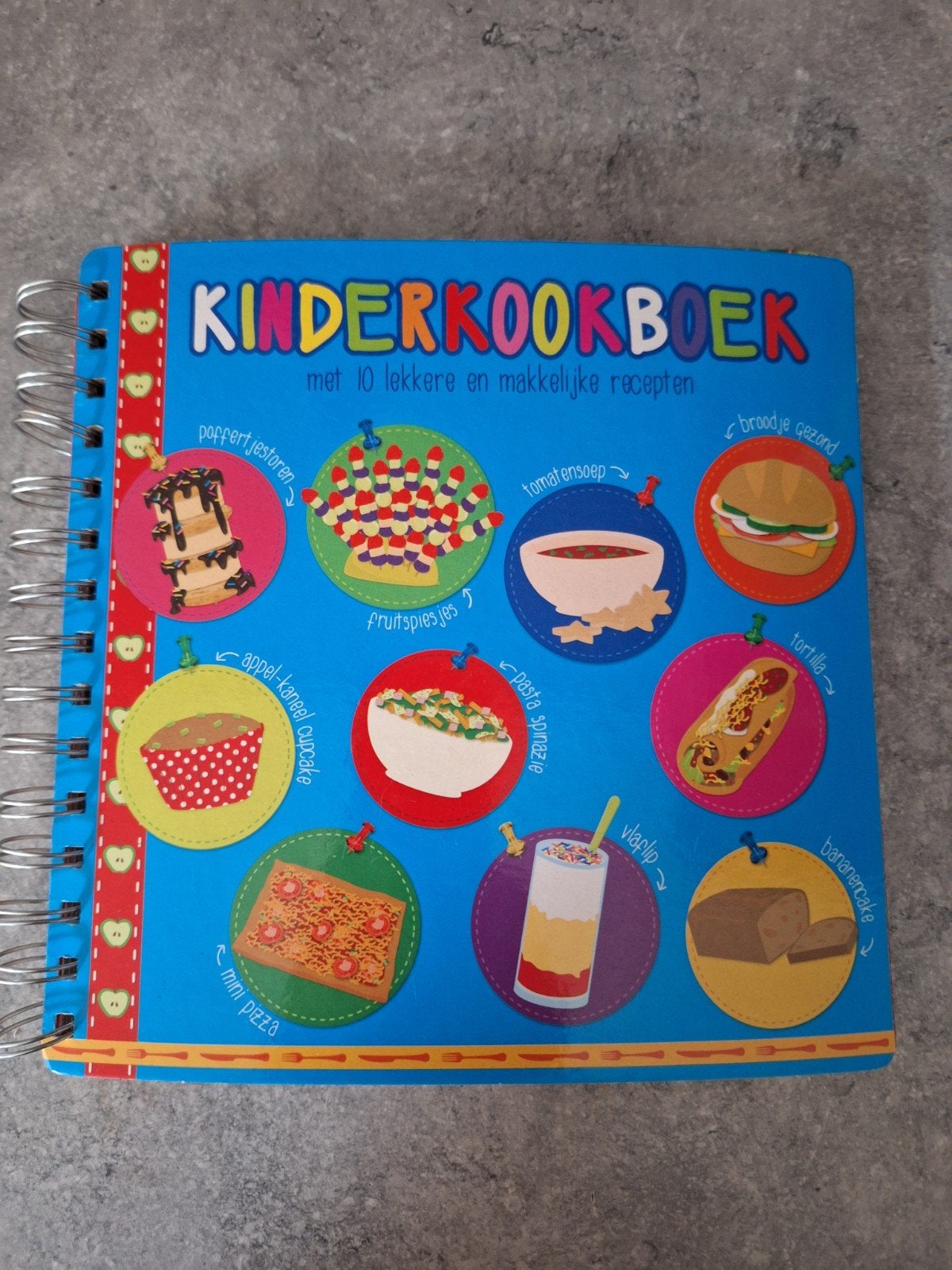 Kinderkookboek met 10 lekkere en makkelijke recepten, Boeken, Ophalen, Nieuw