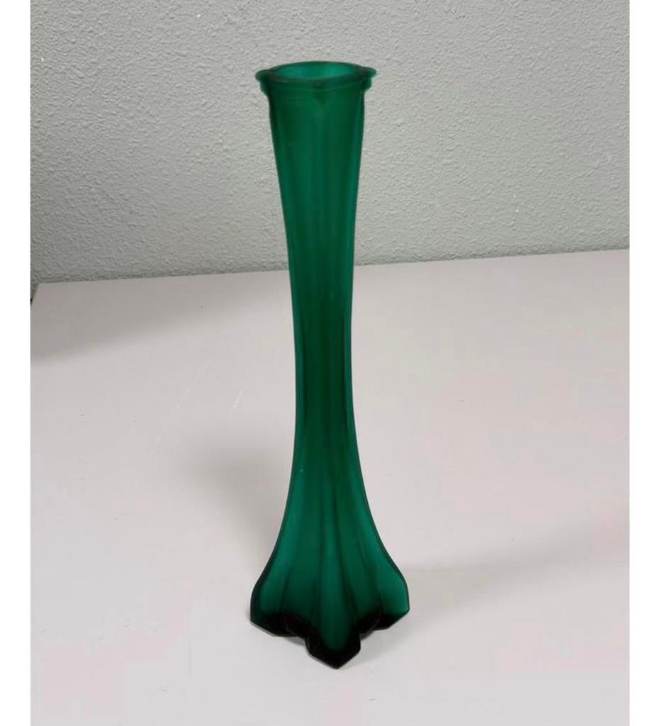 Vase en verre vert vintage design années 1930 - 30 cm, Enlèvement ou Envoi