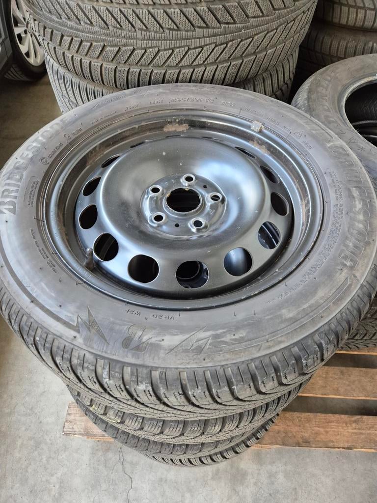 Winterbanden met velgen voor VW Troc, Auto-onderdelen, Ophalen, 16 inch, Winterbanden, Velg(en)
