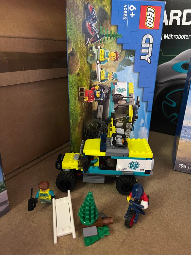 Lego 40582 4x4 terreinambulance, Ophalen of Verzenden, Zo goed als nieuw, Compleet, Lego