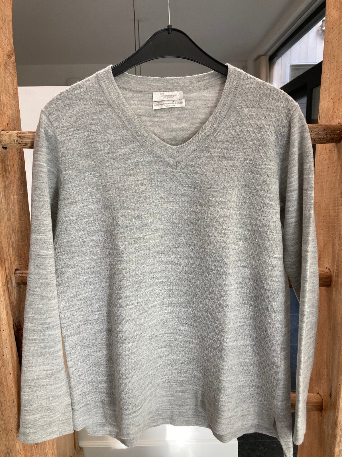 Grijze wollen trui. (Maat 40.), Kleding | Dames, Ophalen of Verzenden, Zo goed als nieuw, Maat 38/40 (M), Grijs