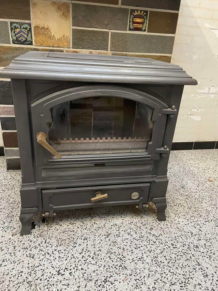 Efel kachel, Huis en Inrichting, Kachels, Ophalen, Gebruikt, Houtkachel, Vrijstaand