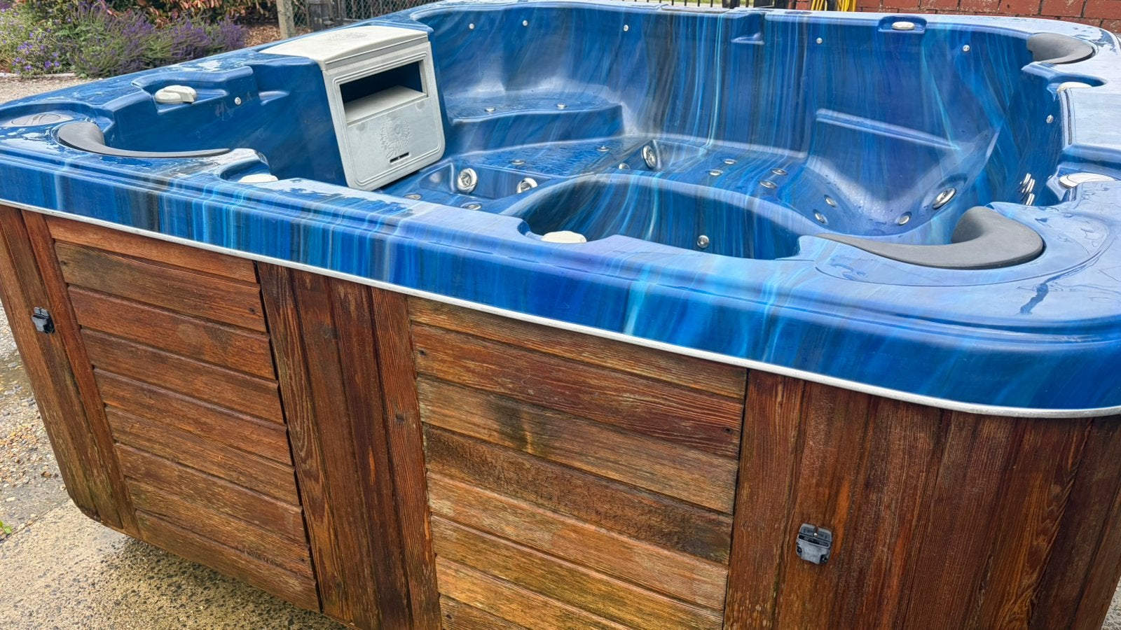 Jacuzzi Bo-Spa, Jardin & Terrasse, Bains à remous et Spas, Enlèvement, Utilisé, Fixé