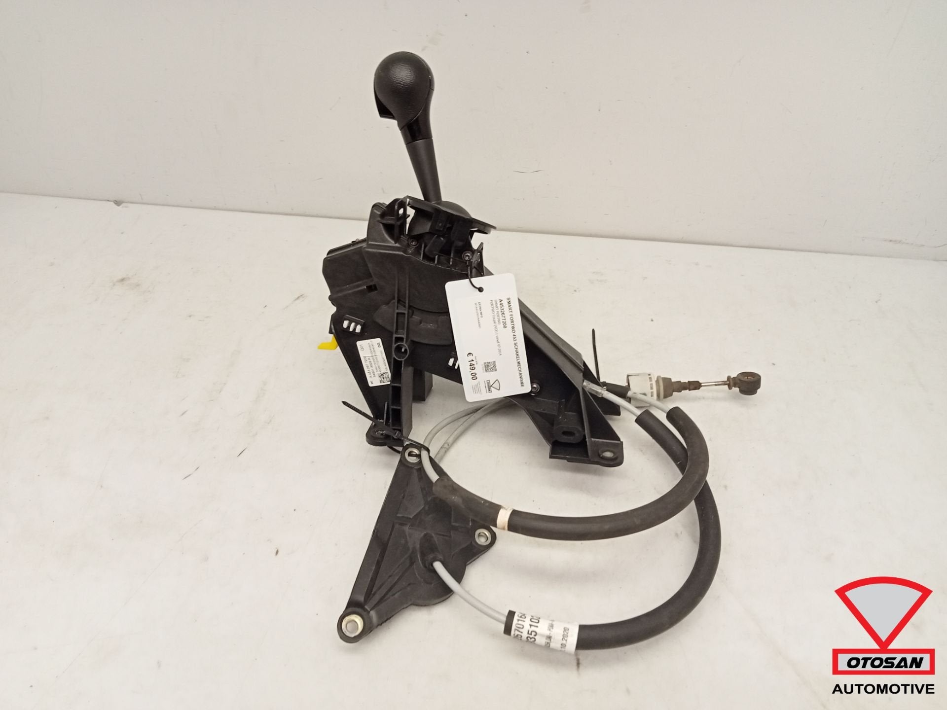 Smart Fortwo 453 2015+ Schakelmechanisme A4532677200, Auto-onderdelen, Gebruikt, Mercedes-Benz AG, Mercedesstrasse 120
70372  Stuttgart, DE