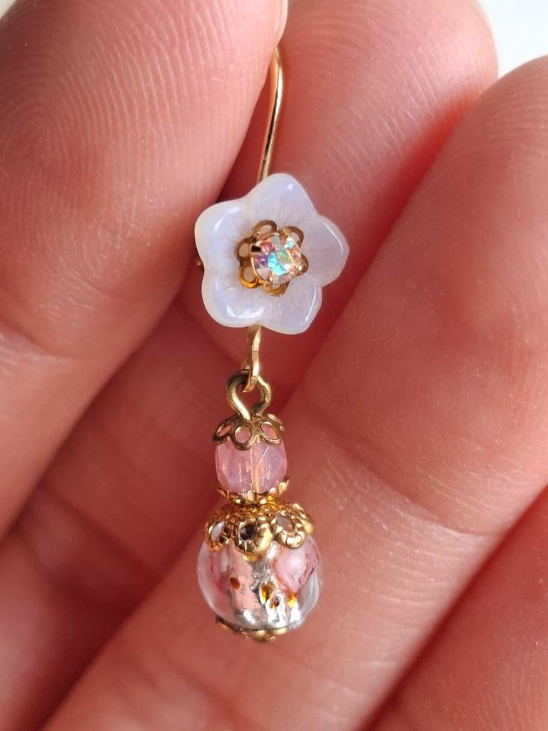 Roze oorbellen van Atelier de Montsalvy, Ophalen of Verzenden, Wit, Goud
