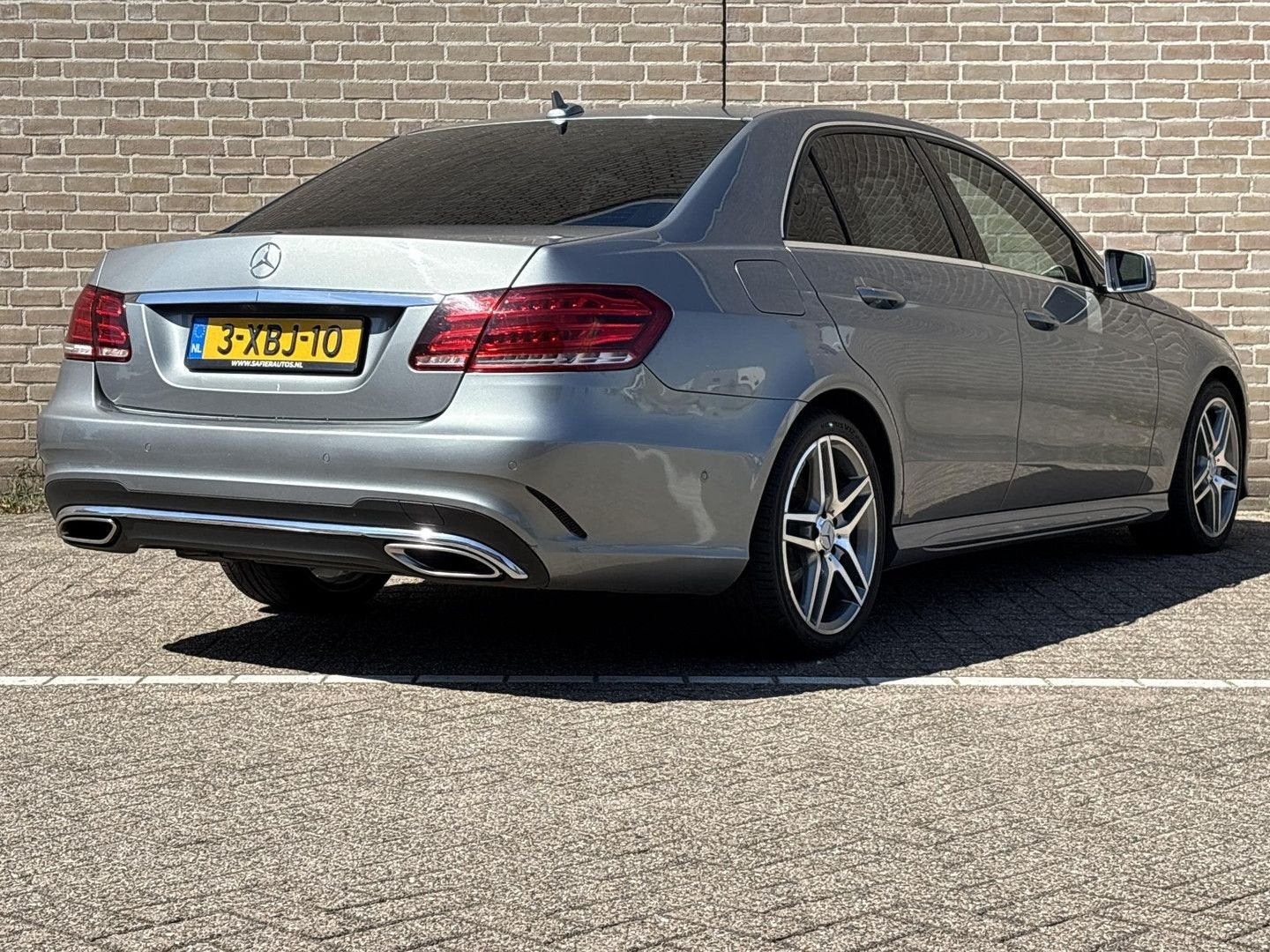 Mercedes-Benz E 300 BlueTEC HYBRID AMG Edition Sport Automaa, Auto's, Automaat, Zwart, 110 g/km, Bedrijf