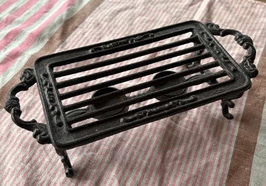 Nieuwe schotelwarmer van Claire & Eef, Huis en Inrichting, Overige typen, Nieuw, Ophalen of Verzenden, Metaal