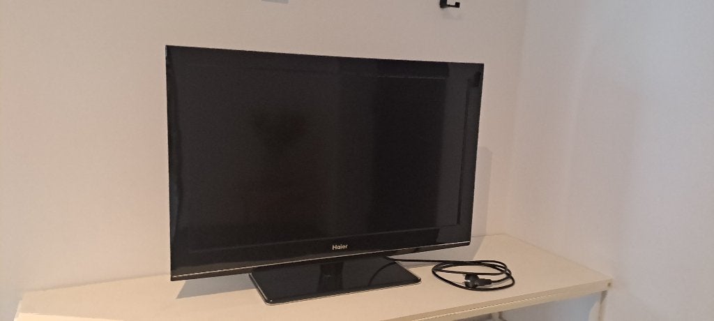 Tv 37 inch (94cm diagonaal), TV, Hi-fi & Vidéo, Télévisions, Autres marques, LCD, 80 à 100 cm, Enlèvement