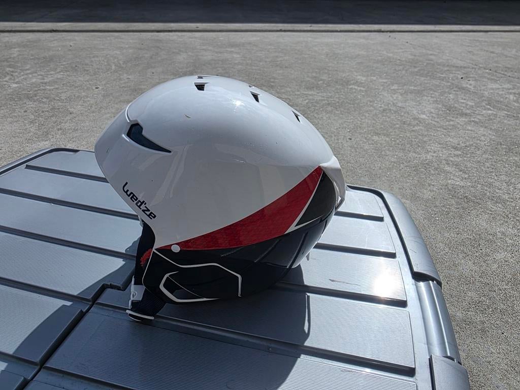 Skihelm / snowboard helm Wedze – wit – goede staat, Watersport en Boten, Ophalen of Verzenden, Zo goed als nieuw, Overige typen