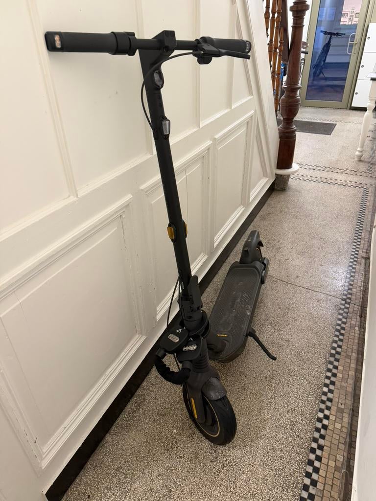 Ninebot kickscooter max G2 - segway, Enlèvement, Comme neuf