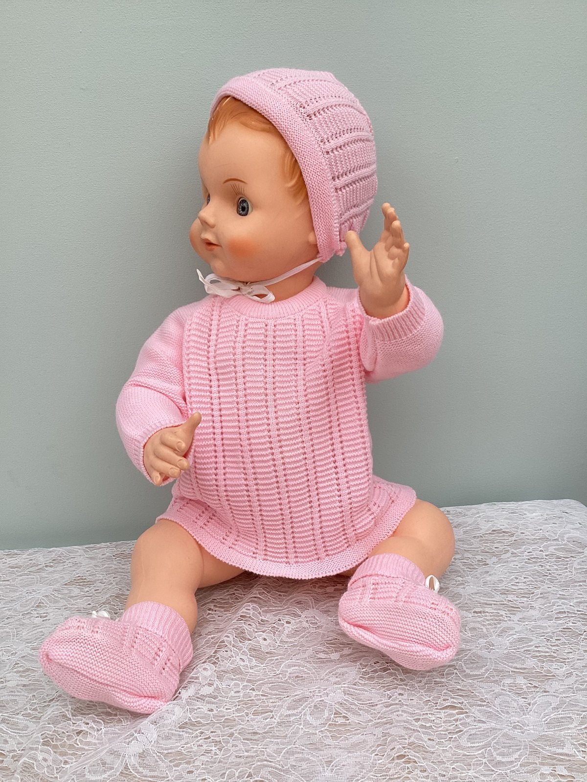 BABYPOP " IN EEN NIEUW BABYPAKJE - 60 CM GROOT, Kinderen en Baby's, Speelgoed | Poppen, Ophalen, Gebruikt, Babypop