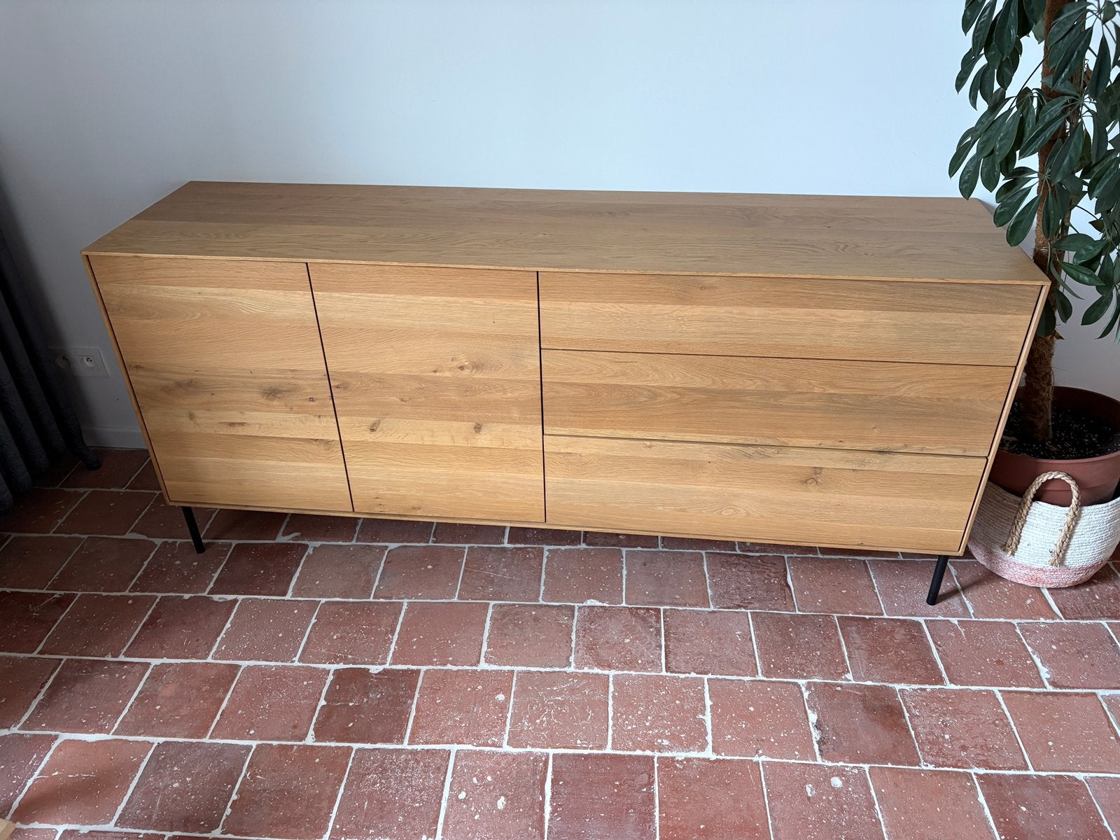 Ethnicraft whitebird dressoir eikenhout, Ophalen, Gebruikt, 150 tot 200 cm, Eikenhout