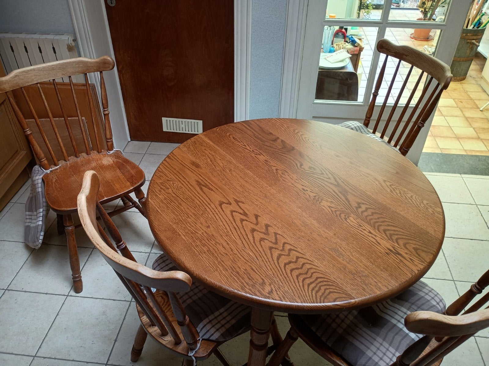Table et 4 chaises de cuisine, Maison & Meubles, Salles à manger complètes, Enlèvement, Utilisé, Rustique, 4 à 6 chaises