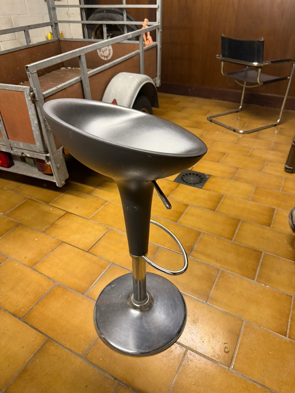 Tabouret de bar ajustable, Maison & Meubles, Enlèvement, Utilisé