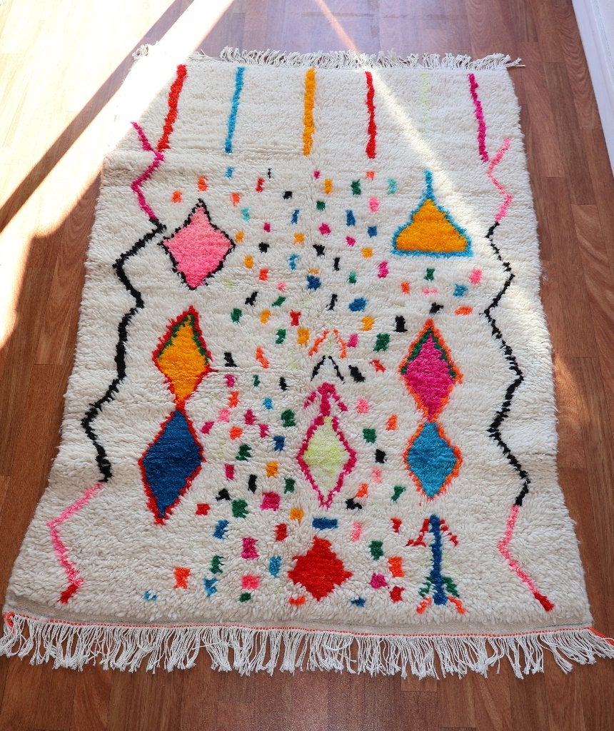 Tapis berbère marocain laine artisanal 143x100 cm fait main, Maison & Meubles, Neuf, 100 à 150 cm, Jaune, 100 à 150 cm