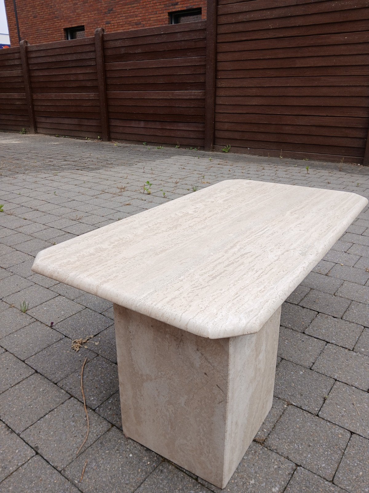 Italiaanse travertin salontafel, Antiquités & Art, Antiquités | Meubles | Tables, Enlèvement