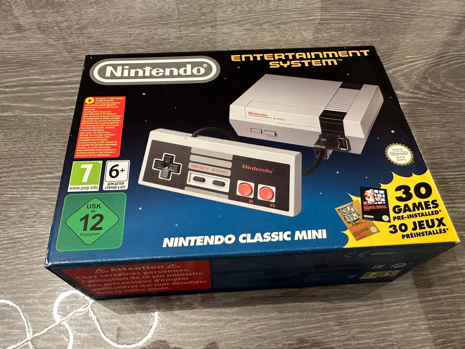 Nintendo Classic Mini NES – Compleet in doos – mooie staat, Consoles de jeu & Jeux vidéo, Enlèvement ou Envoi, Comme neuf