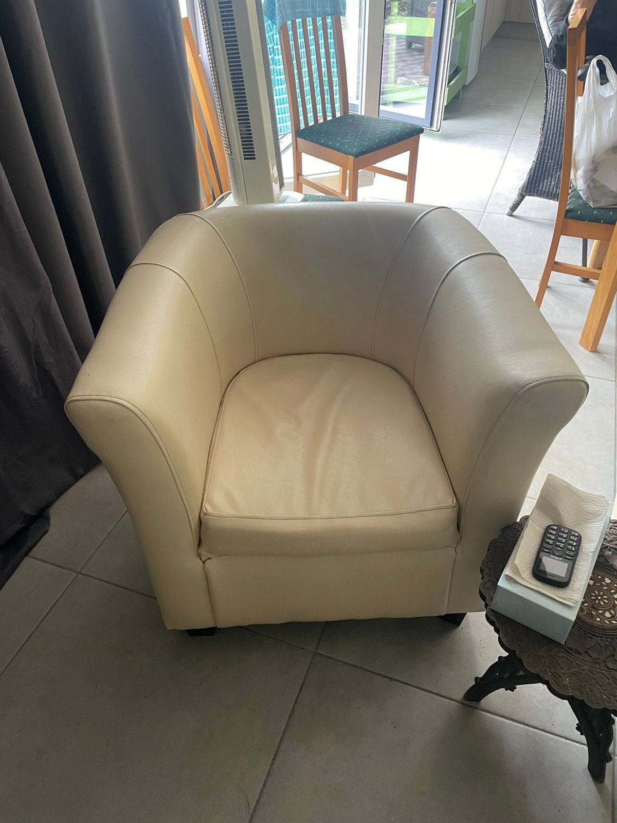 A vendre deux pieces, Enlèvement, Comme neuf