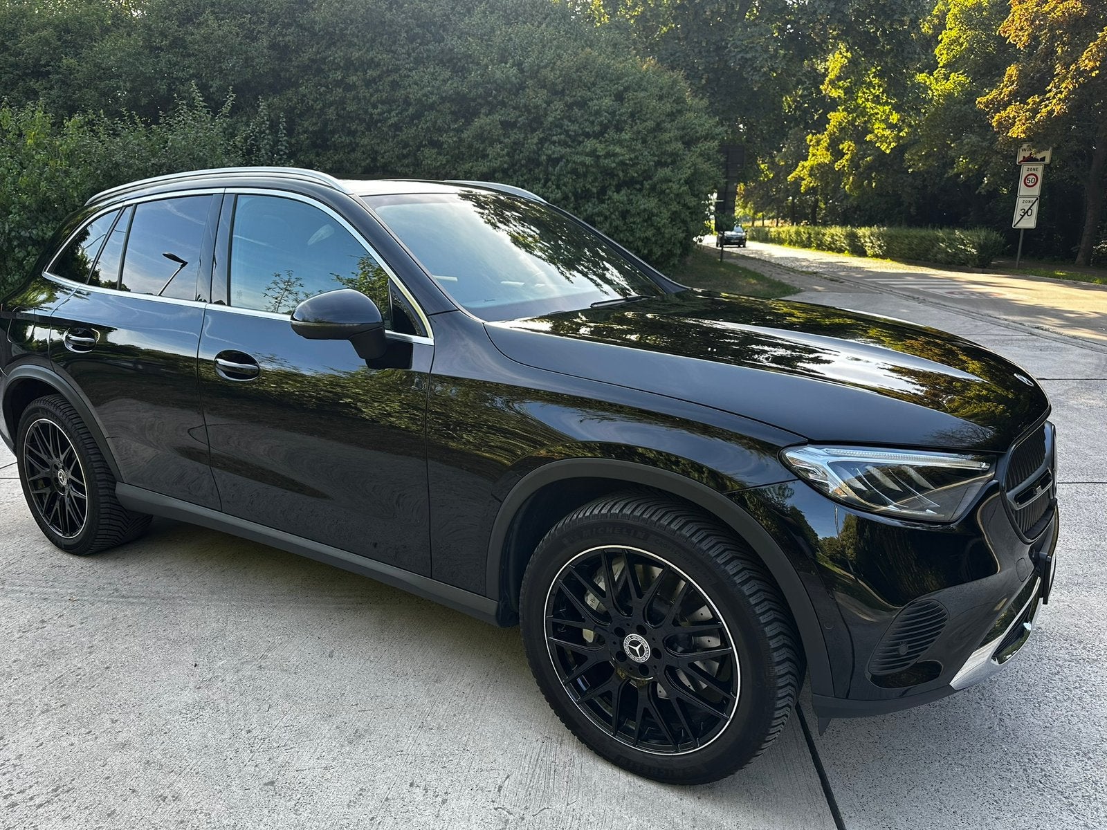 Mercedes GLC 300e Hybrid - Avantgarde - Option complète, Autos, Cuir, Achat, Euro 6, Entretenue par le concessionnaire