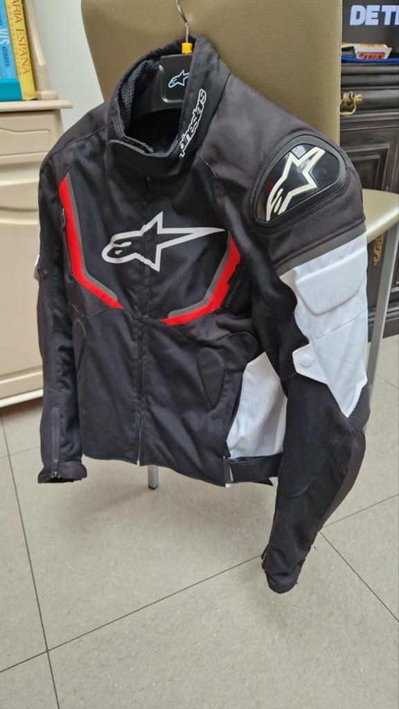 Alpinestars motorjas M zgan, Motoren, Ophalen