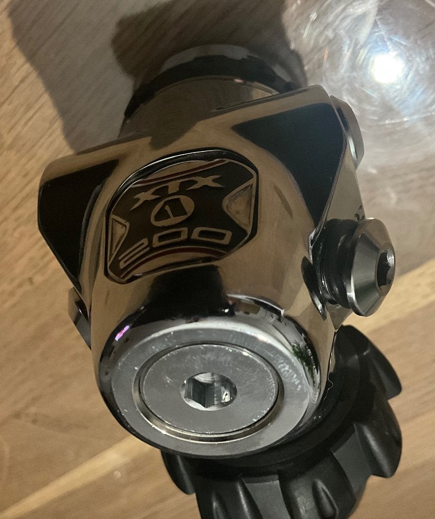 Apeks XTX 200 eerste trap, Sports nautiques & Bateaux, Enlèvement, Comme neuf, Autres types