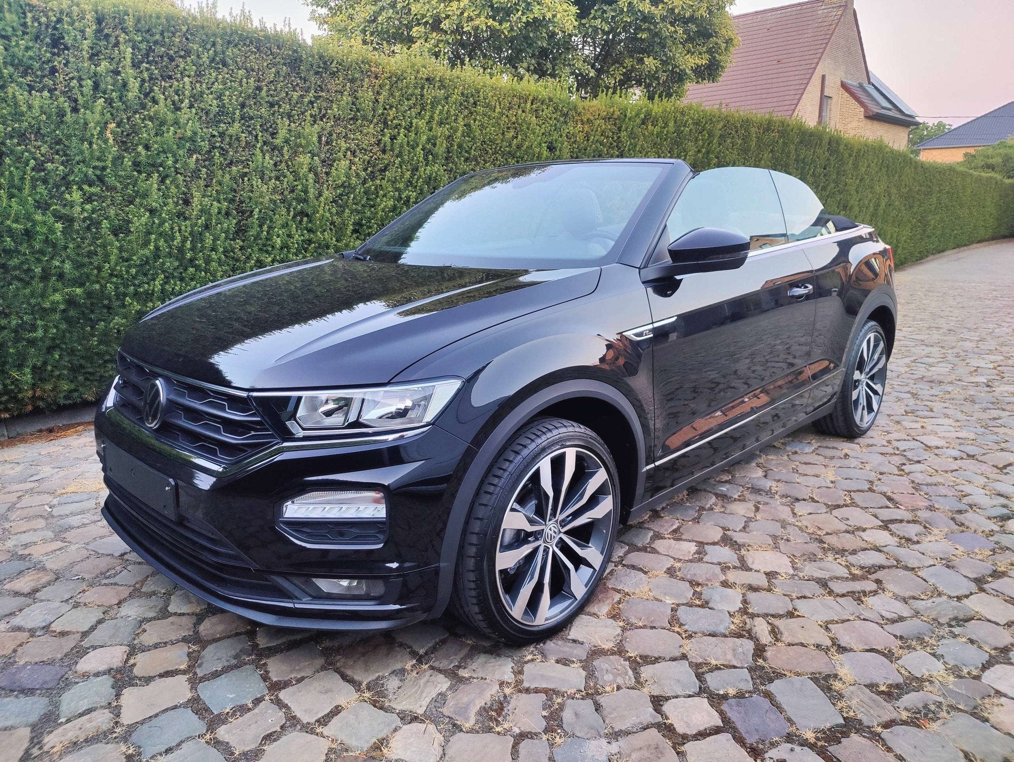 Volkswagen T-Roc T-Roc Cabriolet 1.5 TSI R-Line OPF DSG, Autos, Volkswagen, Entreprise, Cabriolet, Noir, 2 portes