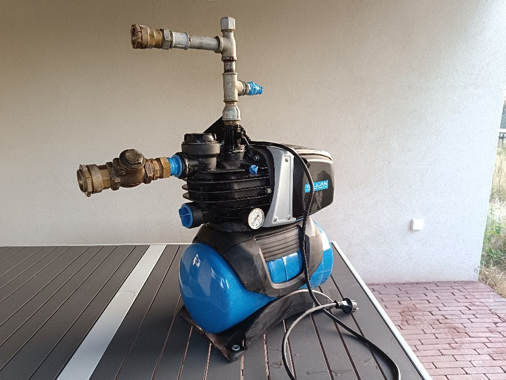 Tallas D-Boost 850/45 waterpomp, Tuin en Terras, Waterpompen, Ophalen, Zo goed als nieuw, Elektrisch, Hydrofoorpomp