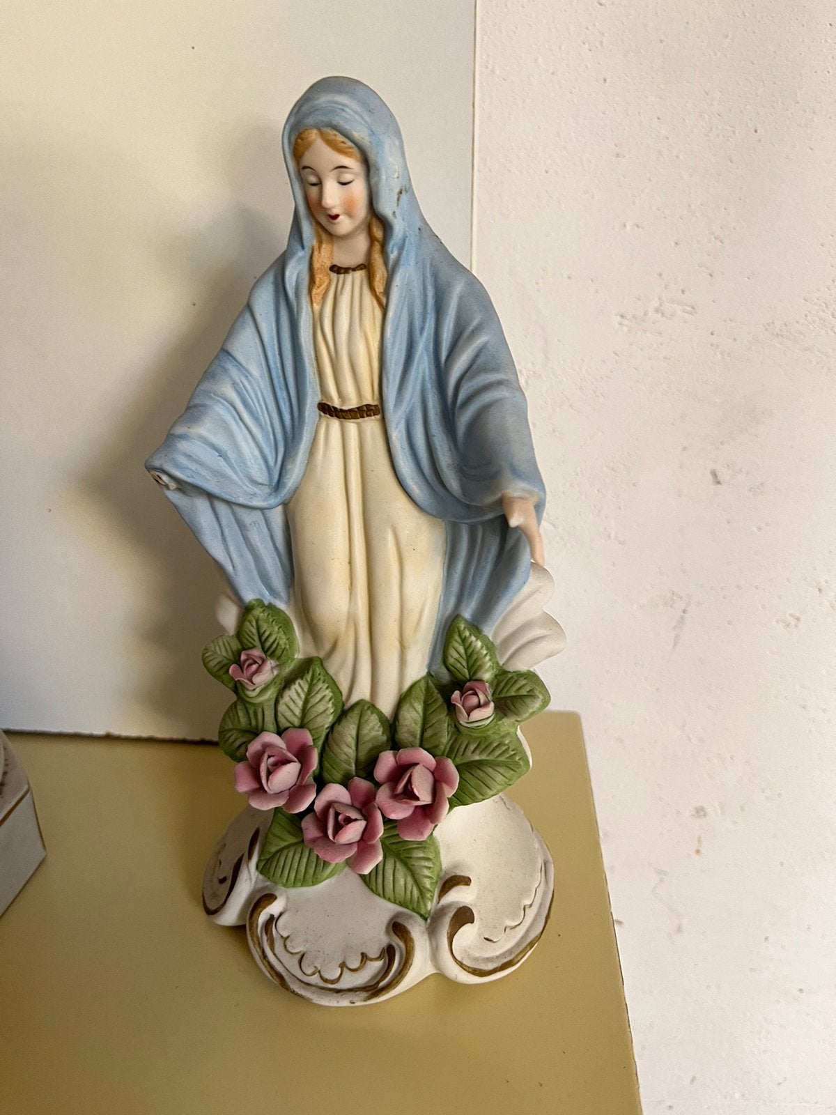 Moeder Maria beeld romantisch, Ophalen