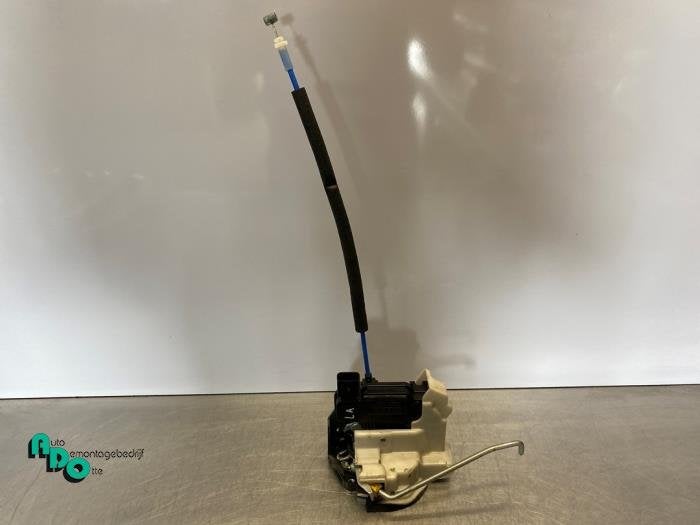 Deurslot Mechaniek 4Deurs links-achter van een Kia Rio (Rio, -, -, Ophalen of Verzenden, -