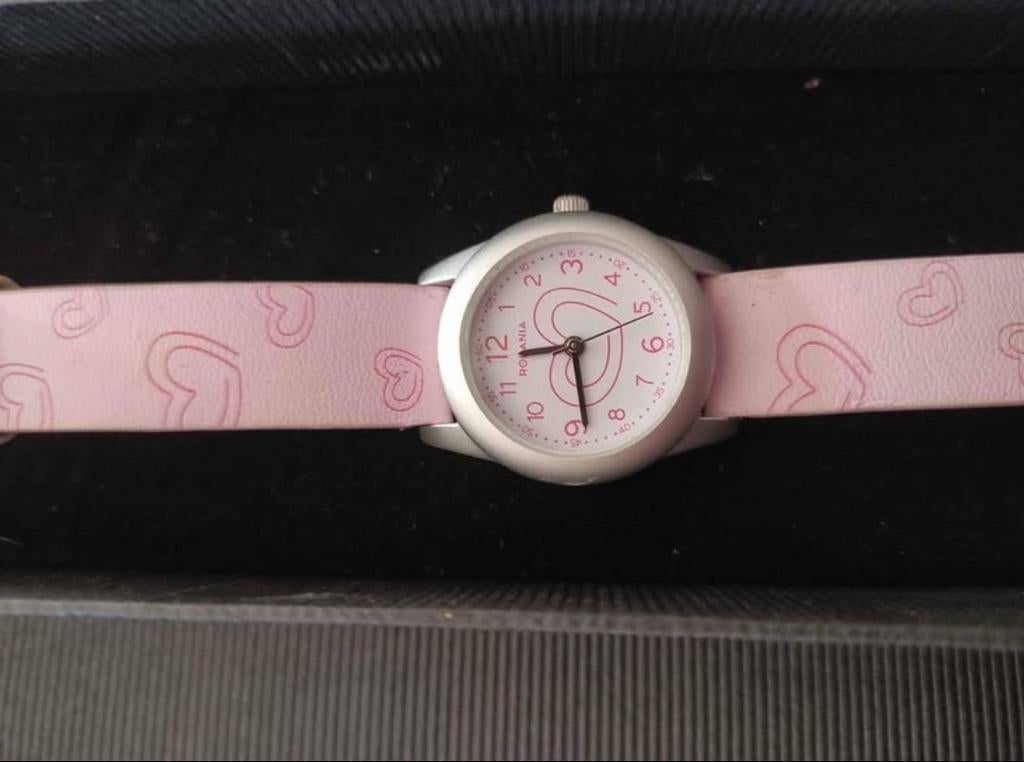 Meisjes horloge Rodania, Enlèvement
