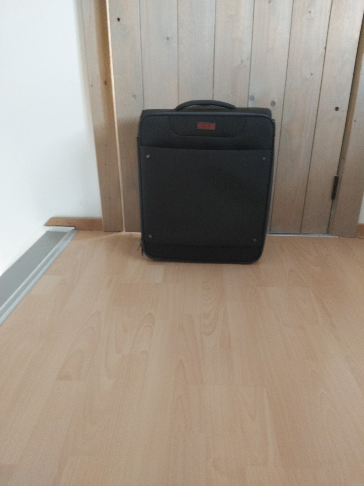 handbagage trolley American Tourister nieuw, Handtassen en Accessoires, Koffers, Ophalen, Nieuw, Slot