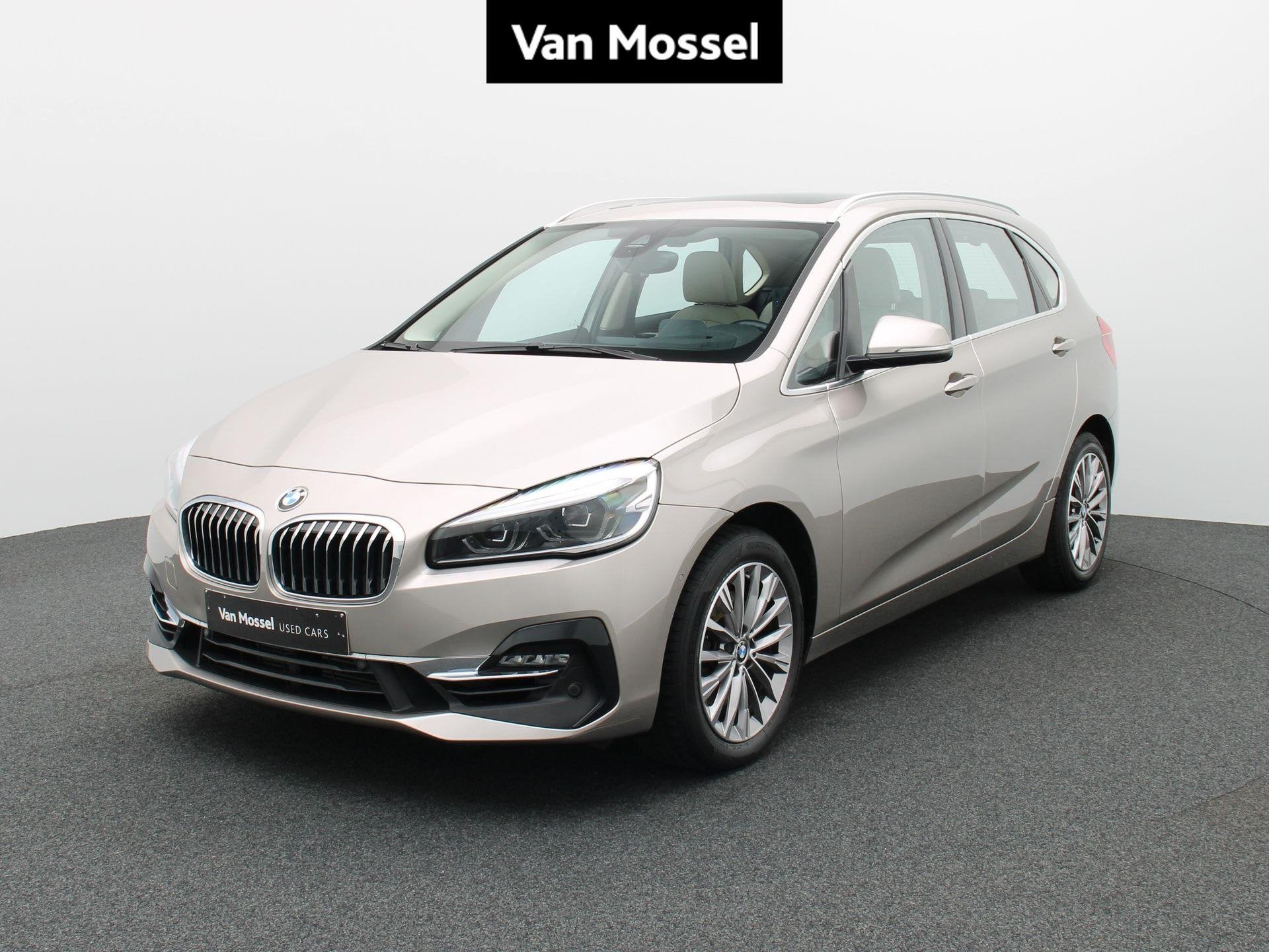 BMW 2-serie Active Tourer 220i (131kW) Camera | PDC V+A | Pa, Auto's, Gebruikt, Euro 6, 4 cilinders, 131 kW