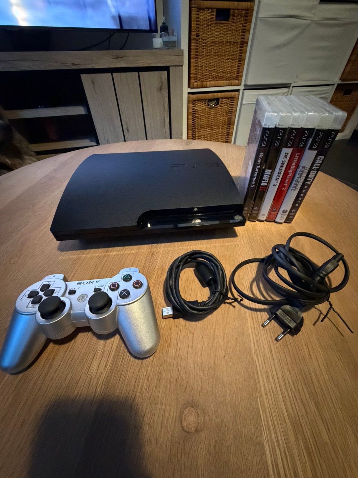 Ps3 250gb, Consoles de jeu & Jeux vidéo, Consoles de jeu | Sony PlayStation 3, Enlèvement, Comme neuf