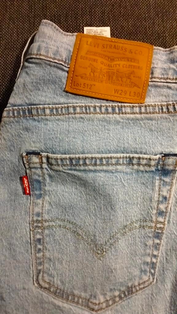 Levis jeans broek W29 L30, Enlèvement