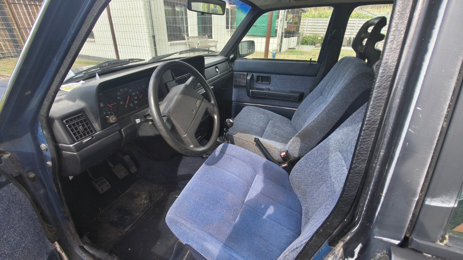 Volvo 240, Auto's, Achterwielaandrijving, Blauw, 5 deurs, Particulier