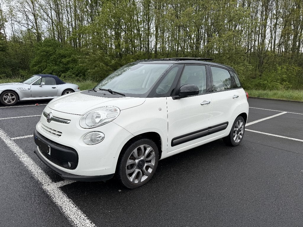 FIAT 500 L 1.4 ESSENCE EURO 6B volledig panoramadak, Auto's, Fiat, Monovolume, Euro 6, Start-stop-systeem, Wit