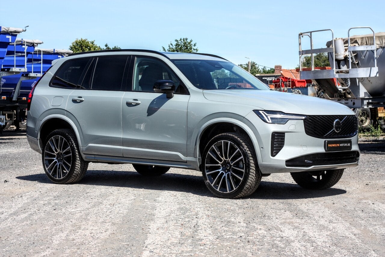 Volvo XC 90 T8 Recharge AWD / 7-ZIT / 360 / CARPLAY / PANO, Auto's, 455 pk, 1969 cc, 0 kg, 7 zetels